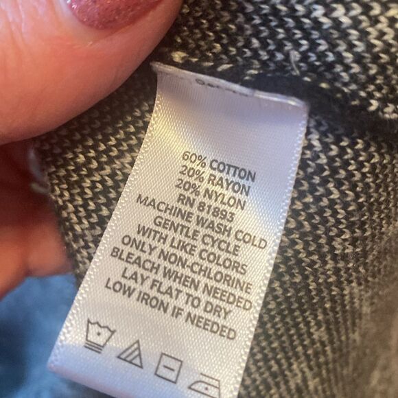 ❤️EUC Isaac Mizrahi Live Cardigan (size small)❤️ - Picture 7 of 8